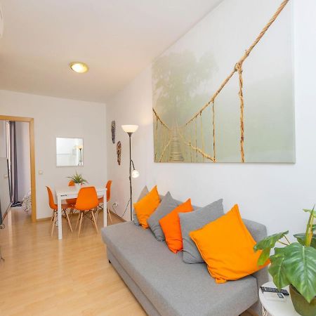 Apartment Eixample Dret Sagrada Familia By Interhome Barcelone Extérieur photo